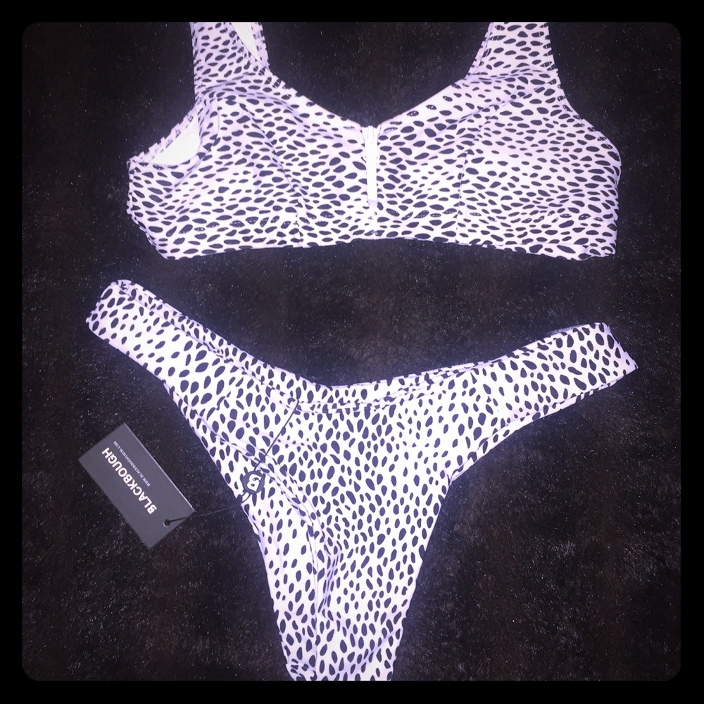 Blackbough white flint maui cheeky bikini set NWT